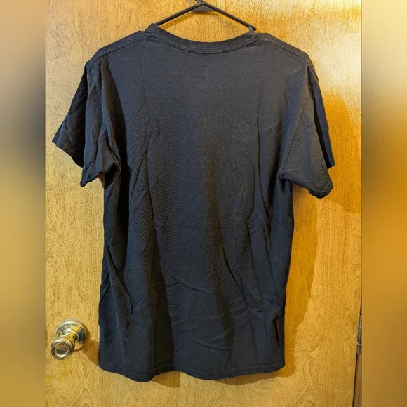 Hunter X Hunter Tee, By Hot Topic - Picture 2 of 3